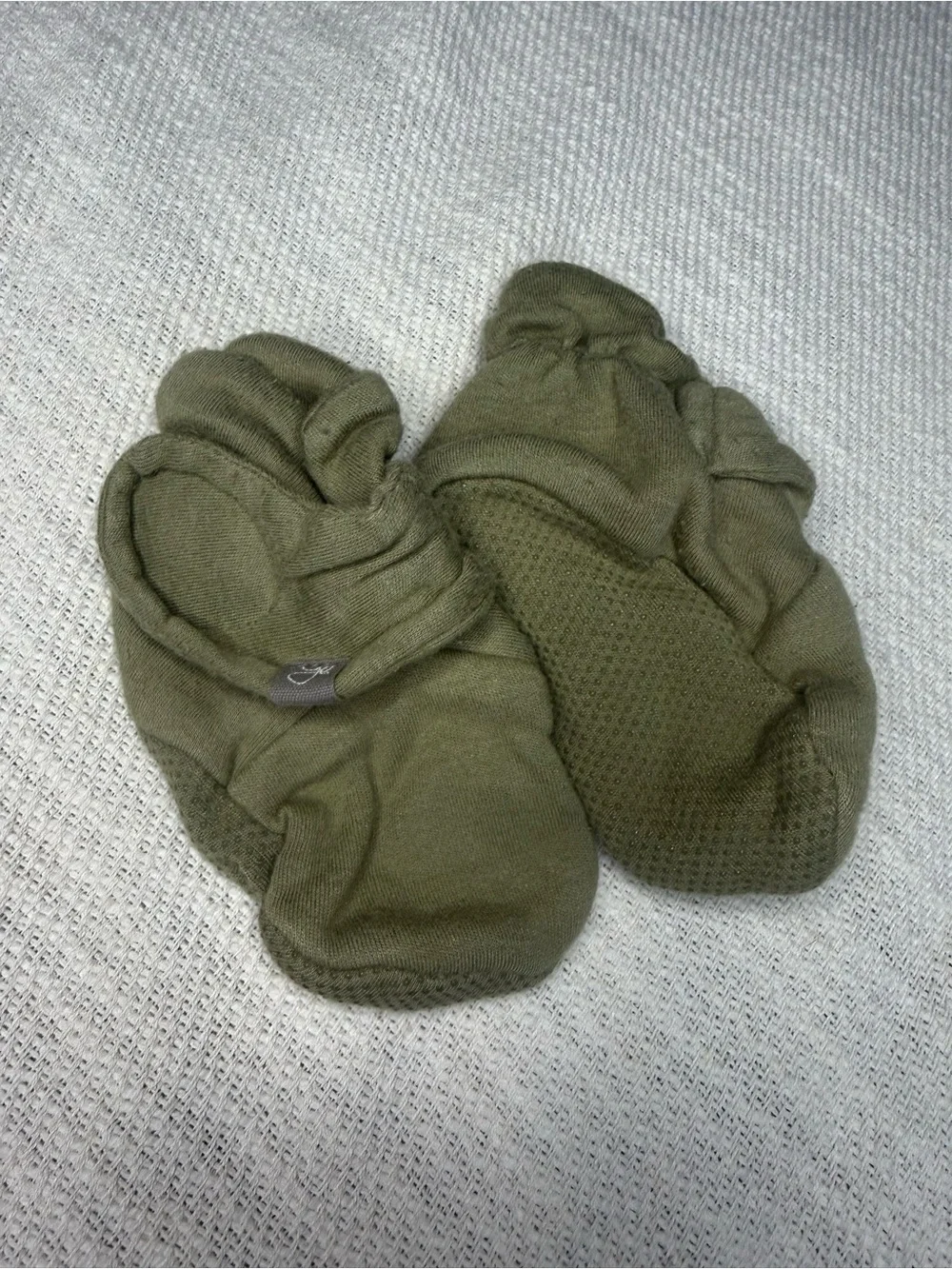 Goumi shoes